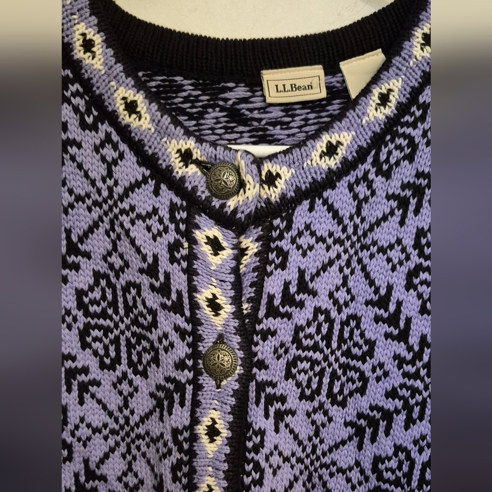 L.L. Bean Vintage Nordic Fair Isle Lavender and Black  Cardigan SZ.XL - Picture 5 of 7